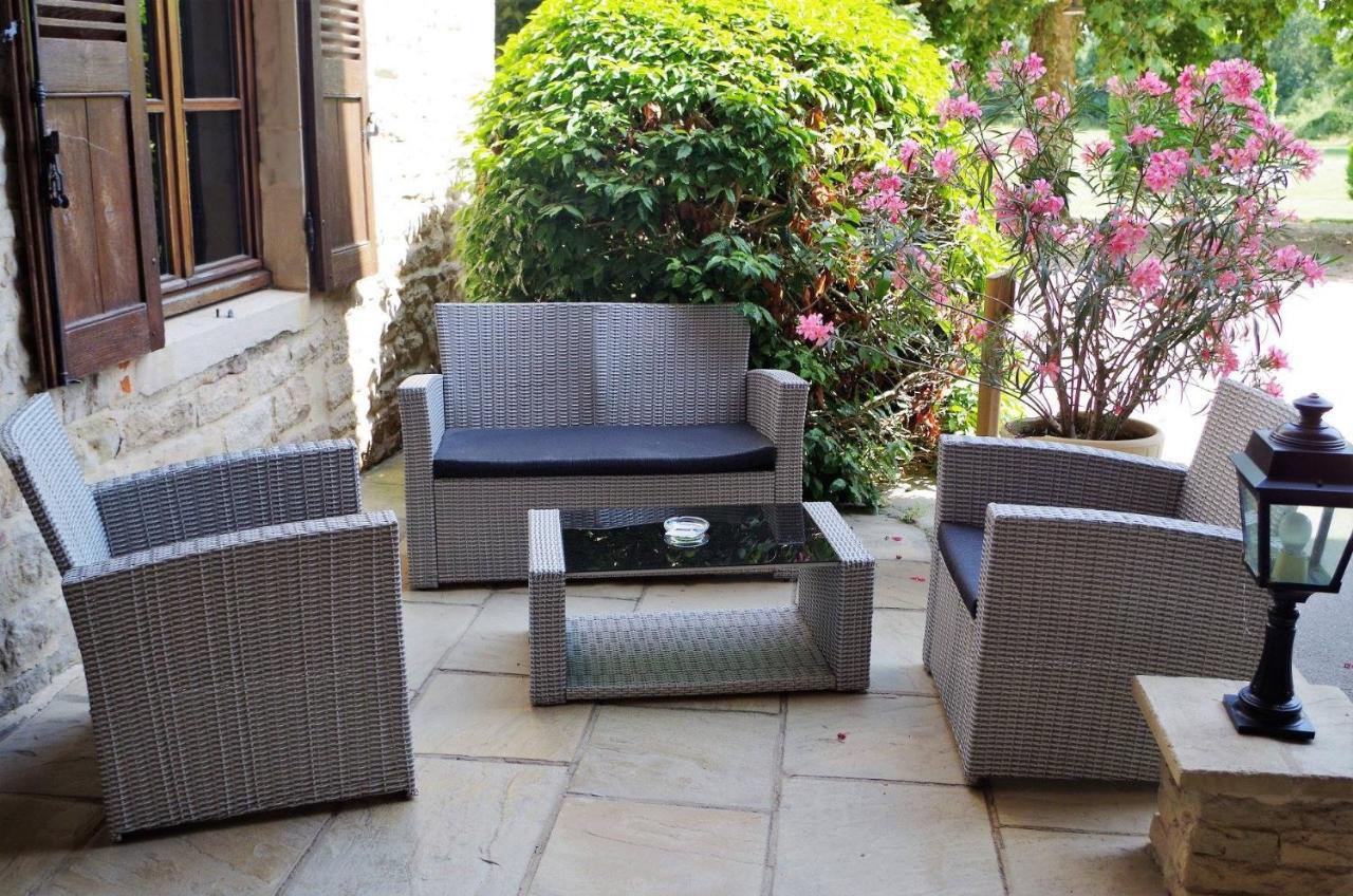 Hotel Et Appartements Les Platanes Thueyts Экстерьер фото